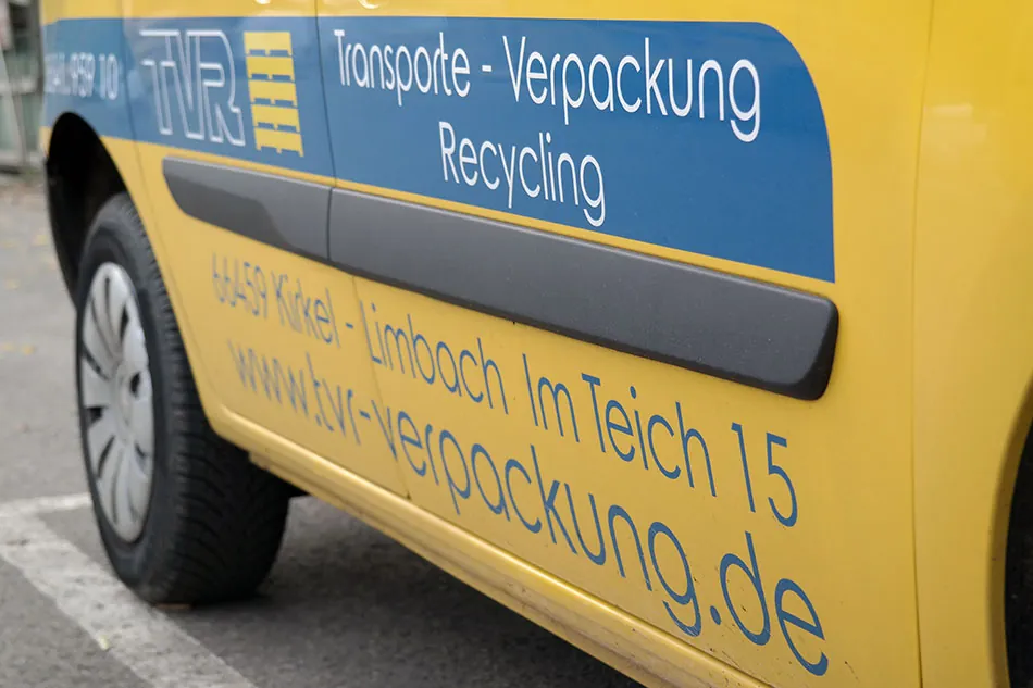 TVR-Servicefahrzeug für die Verpackung beim Kunden vor Ort